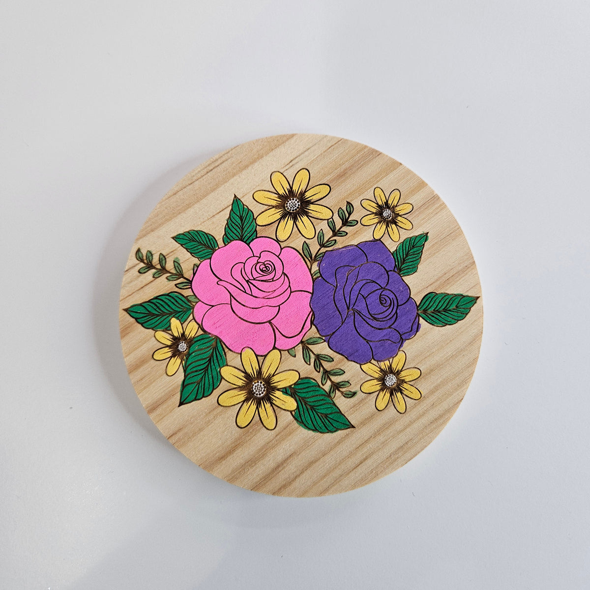 Round Wooden Coasters: Roses - Set of 4
